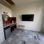 Hotel Rodon 3*
