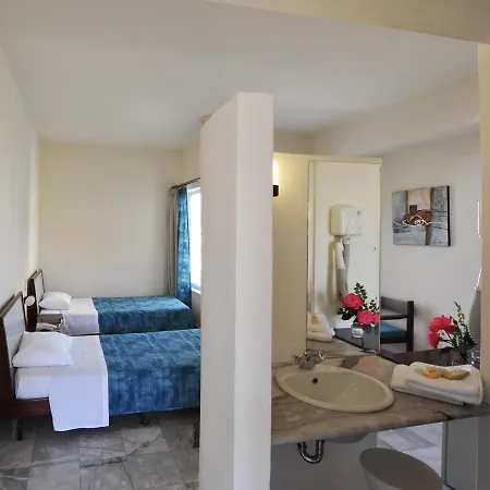 Rodon Hotell 3*