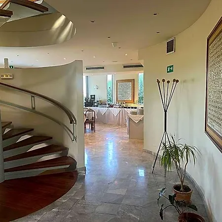 Hotel Rodon