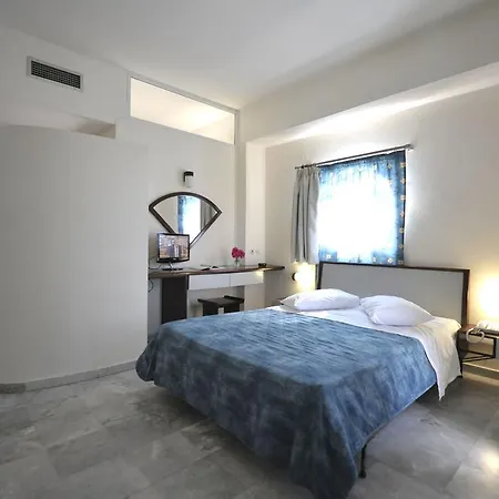 Hotell Rodon 3*